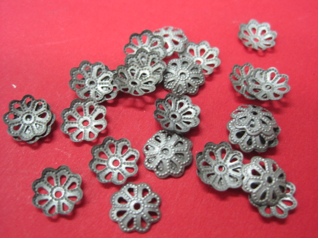 Metalne komponente-kapice