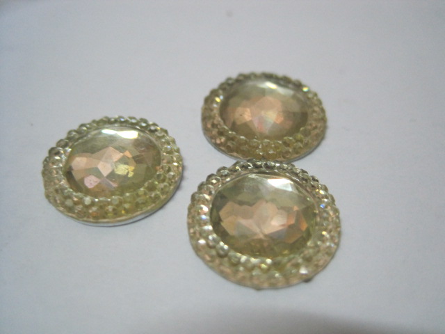 Plastiène komponente-cirkoni